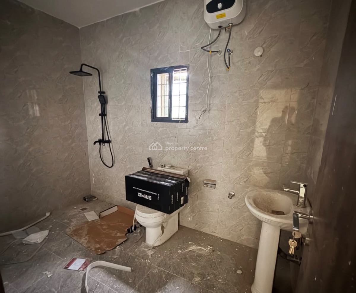 Standard 4 Bedroom Terrace Duplex, Guzape District, Abuja, Terraced Duplex for Rent