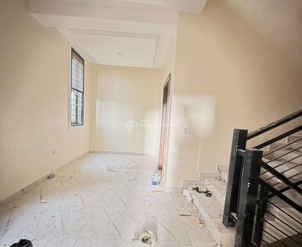 Standard 4 Bedroom Terrace Duplex, Guzape District, Abuja, Terraced Duplex for Rent