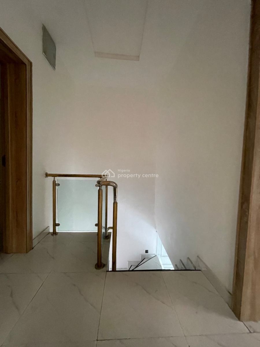 4 Bedroom, Agungi, Lekki, Lagos, Semi-detached Duplex for Sale