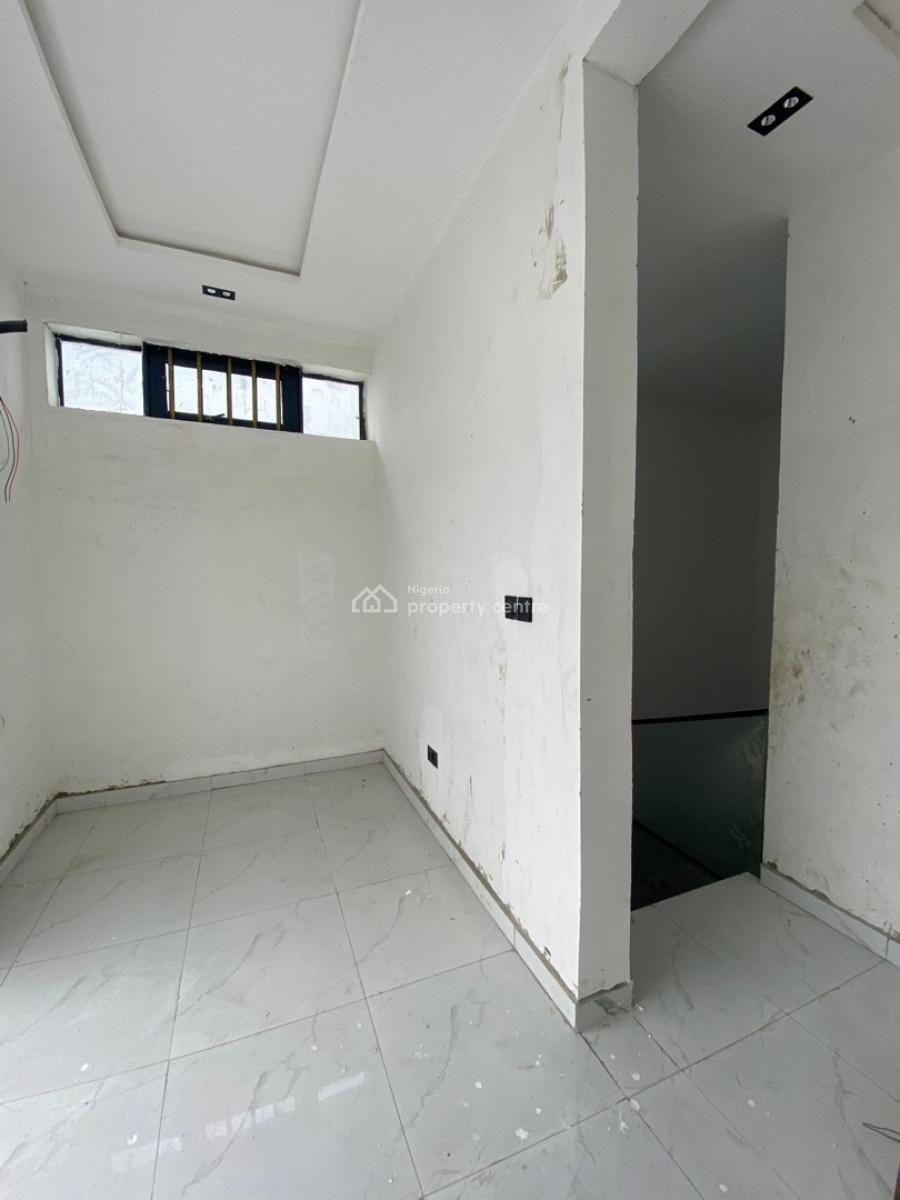 5 Bedroom Fully Detached Duplex with Bq, Second Toll Gate, Lekki, Lagos, Detached Duplex for Sale