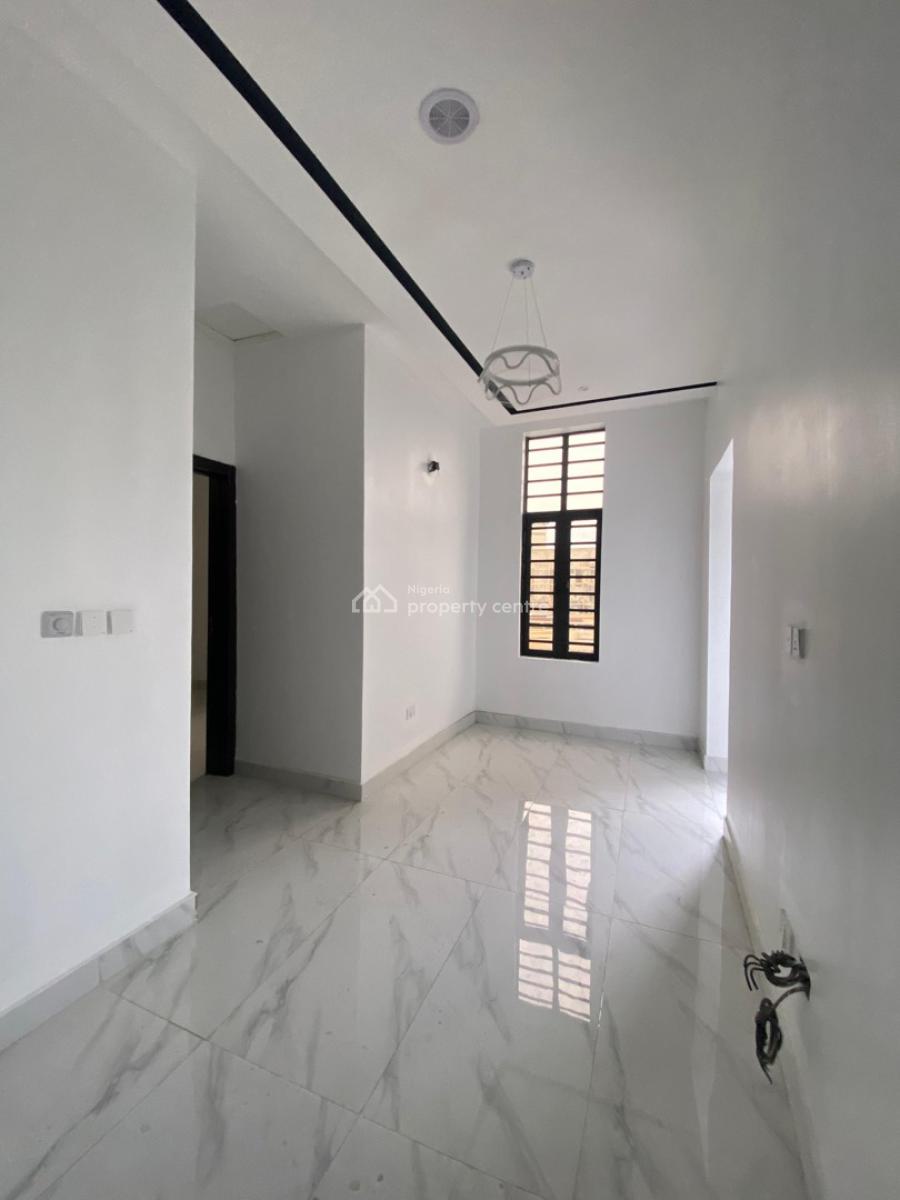 4 Bedroom Semi Detached Duplex with Bq, Daffodils Estate, Second Toll Gate, Lekki, Lagos, Semi-detached Duplex for Sale