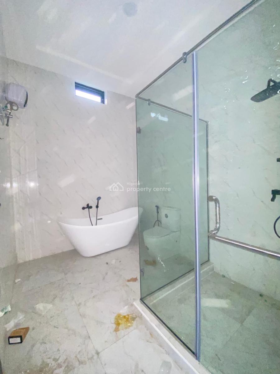 5 Bedroom Fully Detached Duplex with a Room Bq, Daffodils Estate, Second Toll Gate, Lekki, Lagos, Detached Duplex for Sale
