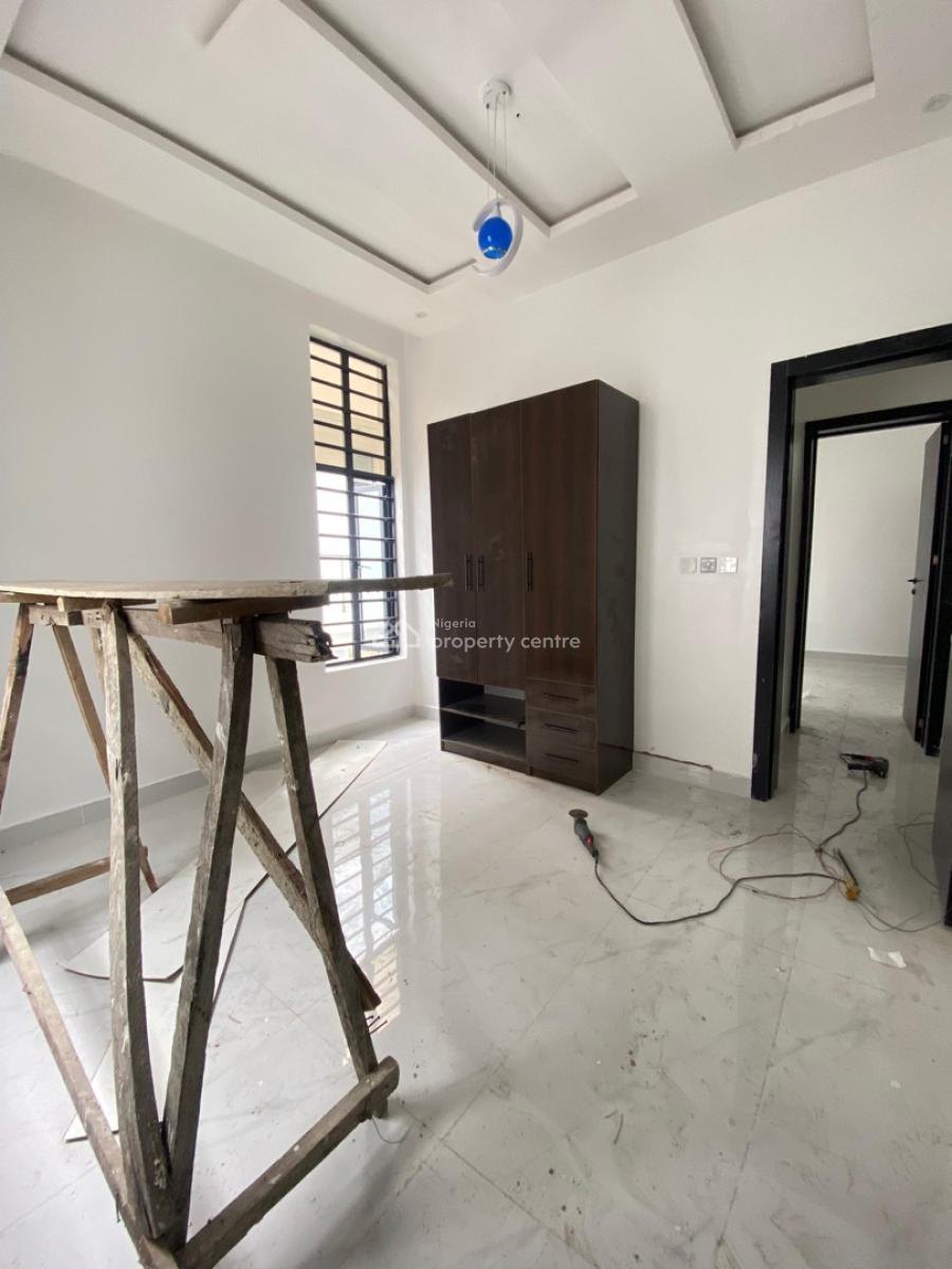 5 Bedroom Fully Detached Duplex with a Room Bq, Daffodils Estate, Second Toll Gate, Lekki, Lagos, Detached Duplex for Sale