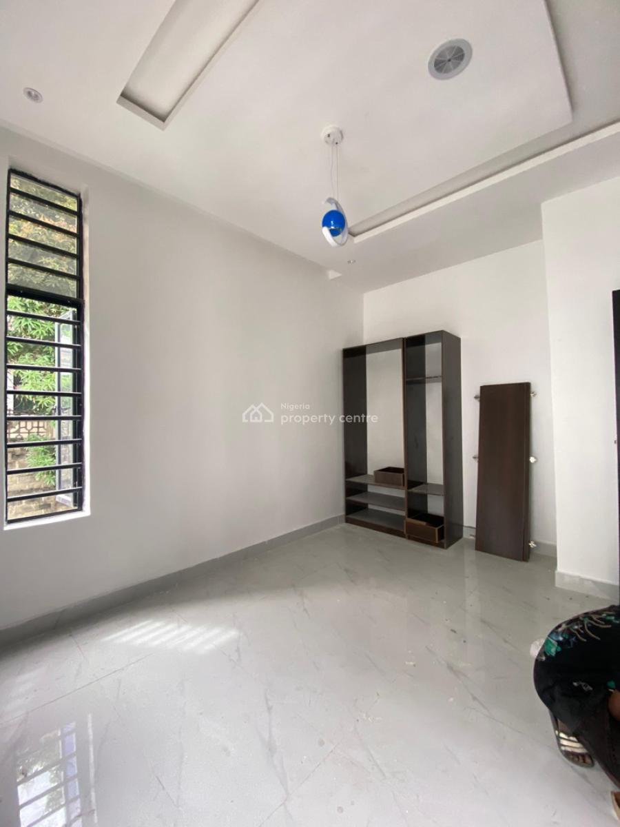 5 Bedroom Fully Detached Duplex with a Room Bq, Daffodils Estate, Second Toll Gate, Lekki, Lagos, Detached Duplex for Sale