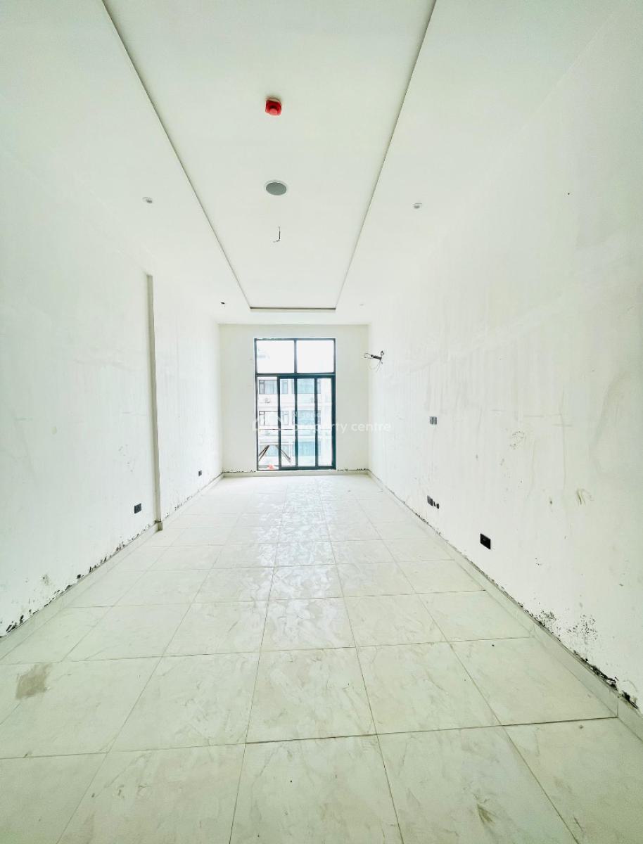 Enchanting 3 Bedroom Fully Serviced Apartment with an Elevator & Pool, Lush 2 Bedroom Fully Serviced Apartment with Fully Equipped Gym & Pool, Lekki Phase 1, Lekki, Lagos, Block of Flats for Sale