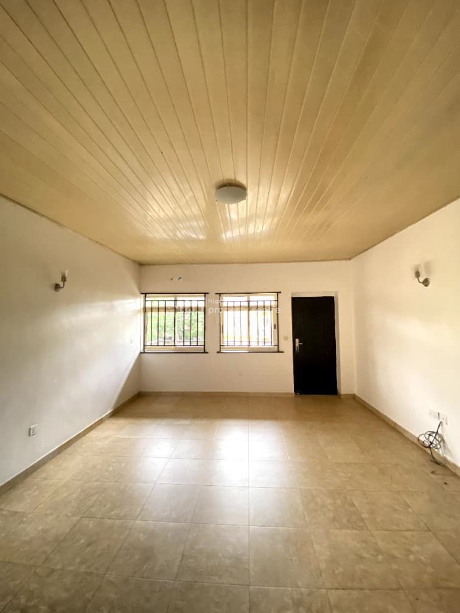 Spacious 3bedroom Flat, Ikota, Lekki, Lagos, Flat / Apartment for Rent