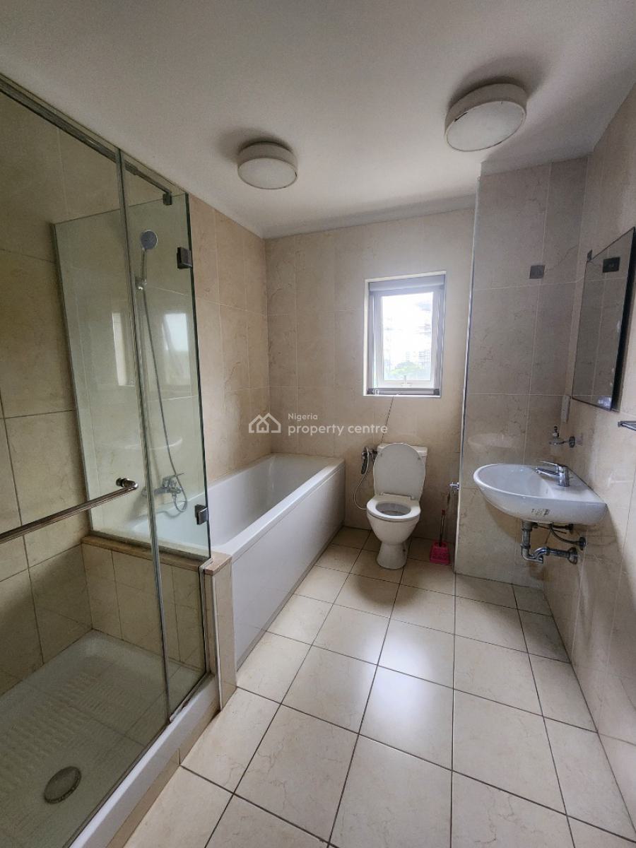 Waterfront and Servclean 3 Bedroom Flat with Bq,and Modern Facilities, Ikoyi, Lagos, Flat / Apartment for Rent