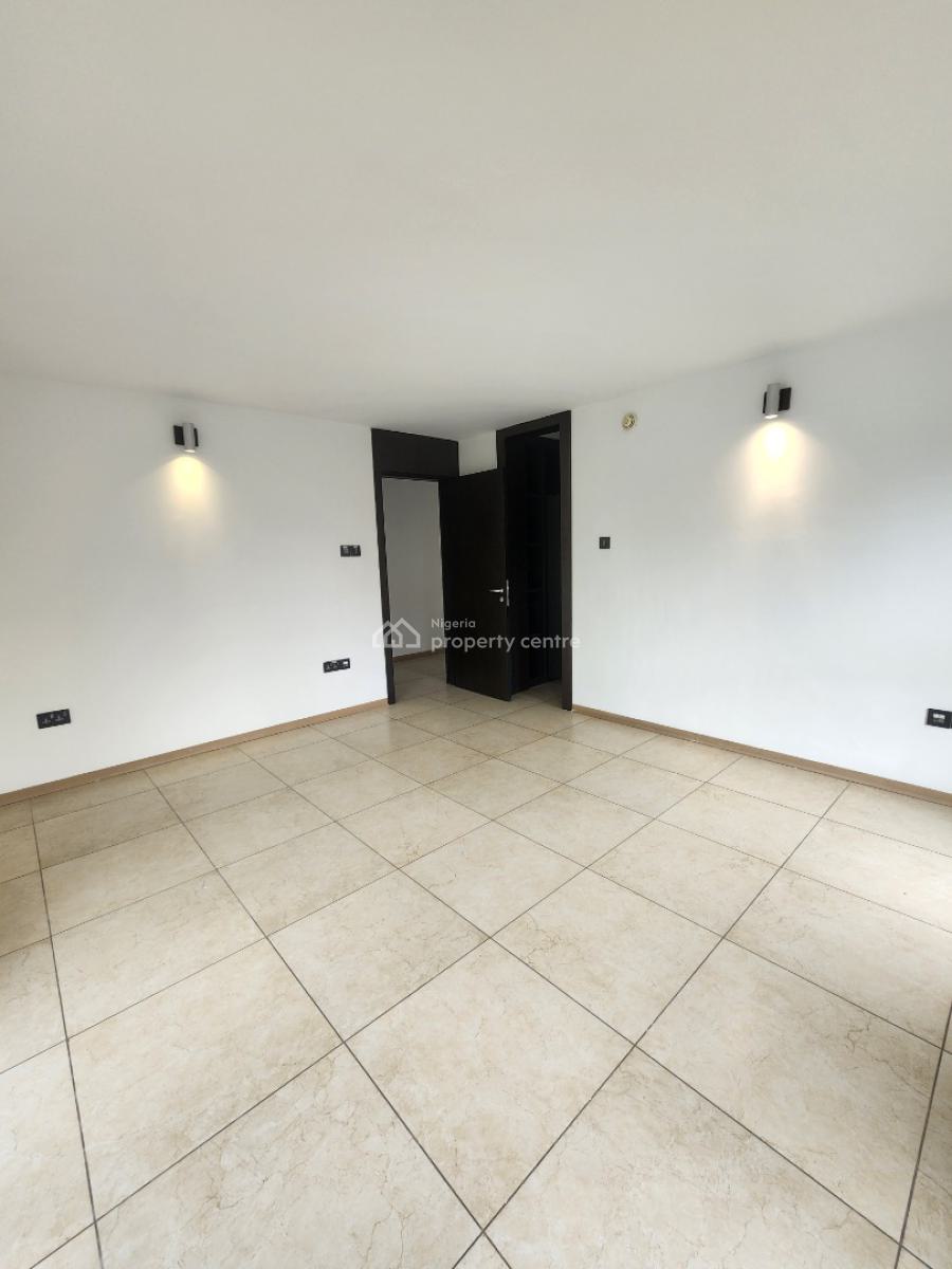 Waterfront and Servclean 3 Bedroom Flat with Bq,and Modern Facilities, Ikoyi, Lagos, Flat / Apartment for Rent