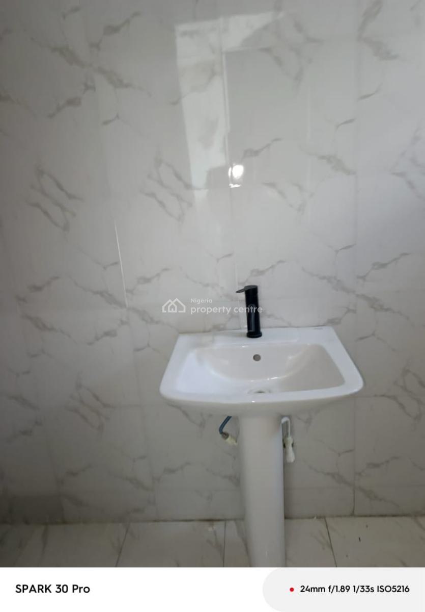 Luxury 4 Bedroom, Ologolo, Lekki, Lagos, Semi-detached Duplex for Sale