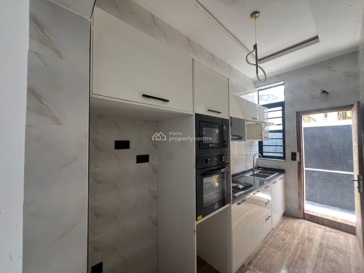 3 Bedrooms Terrace Duplex, Chevron, Lekki, Lagos, Terraced Duplex for Sale