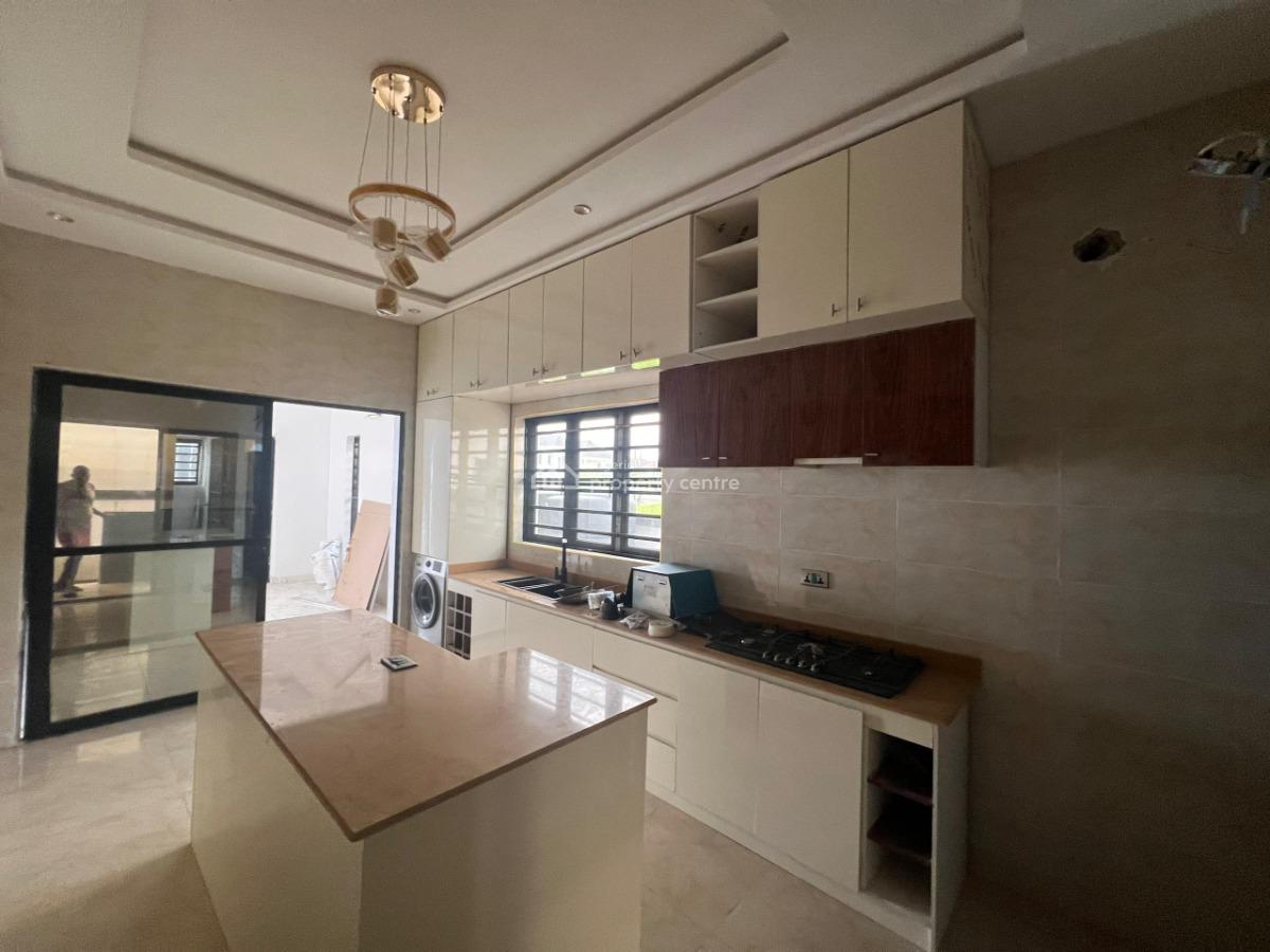 5 Bedroom Detached Duplex with Bq, Sangotedo, Ajah, Lagos, Detached Duplex for Sale