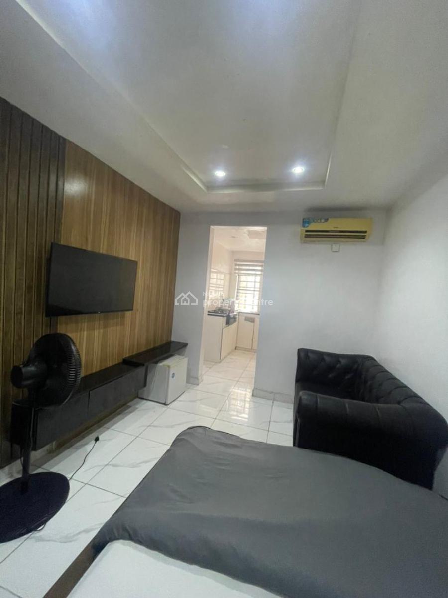 13 Units Apartment, Conservation Centre, Lekki, Lagos, Flat / Apartment for Rent