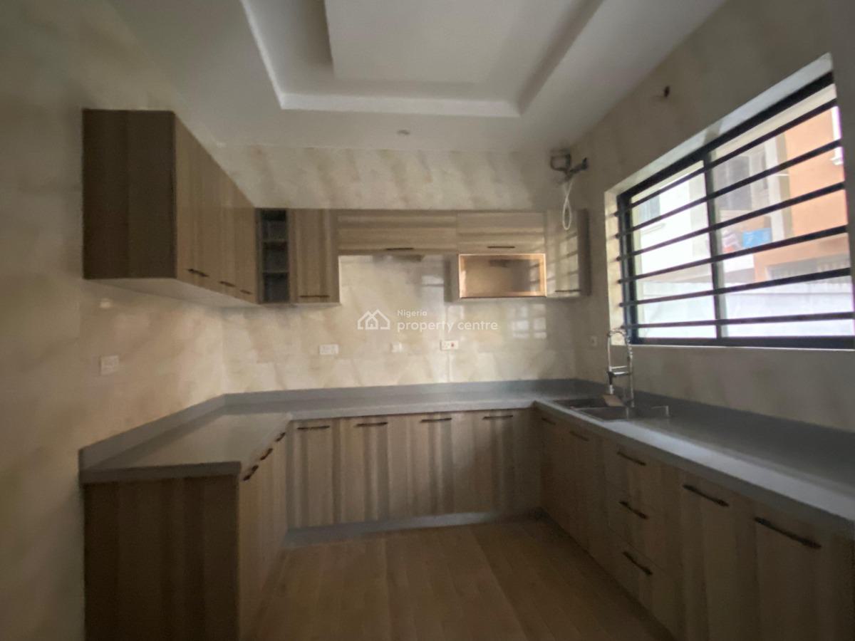 4 Bedrooms Terrace Duplex with Bq, Sangotedo, Ajah, Lagos, Terraced Duplex for Sale