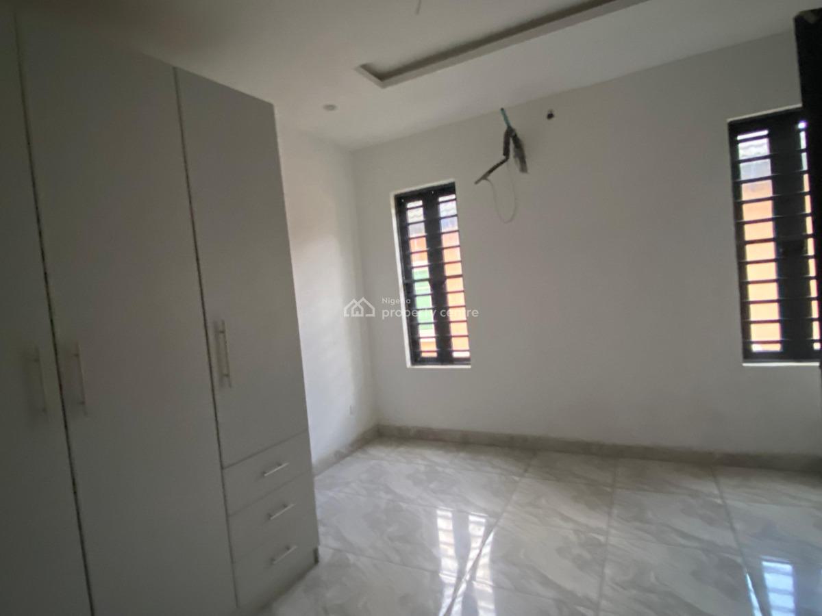 4 Bedrooms Terrace Duplex with Bq, Sangotedo, Ajah, Lagos, Terraced Duplex for Sale