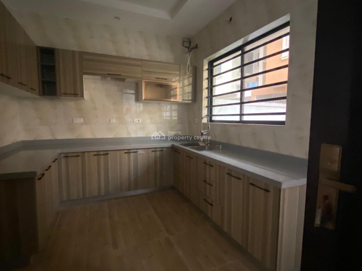 4 Bedrooms Terrace Duplex with Bq, Sangotedo, Ajah, Lagos, Terraced Duplex for Sale