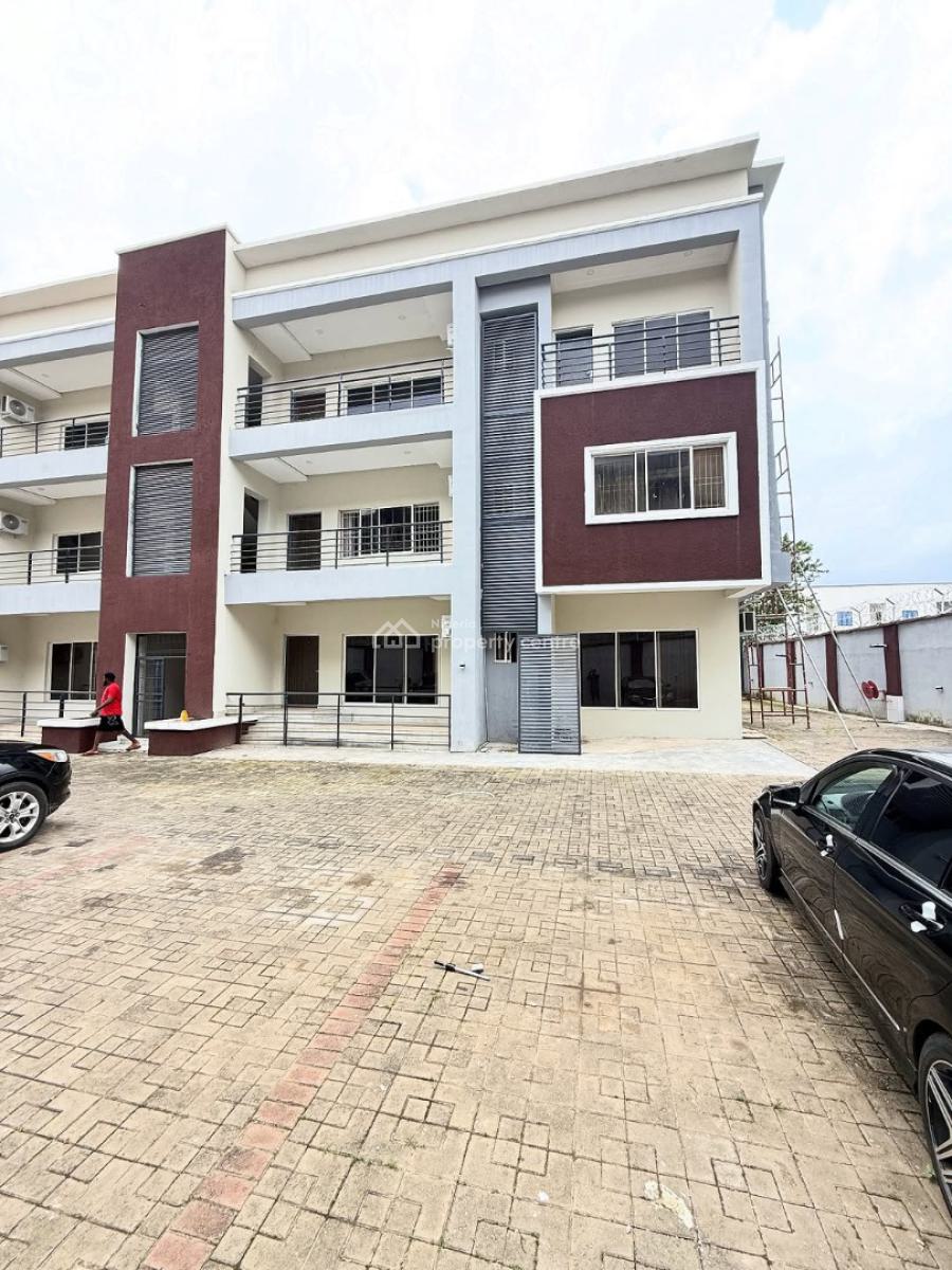 Serviced Brand New 3 Bedroom Flat in Prime Location, By Gilmore, Jahi, Abuja, Flat / Apartment for Rent
