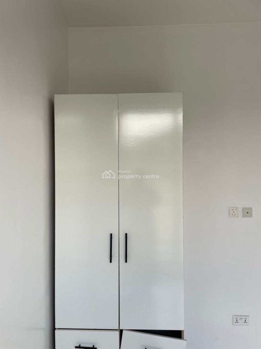 Stunning  and Well Structured 2 Bedroom Apartment, Lekki, Lagos, Block of Flats for Sale