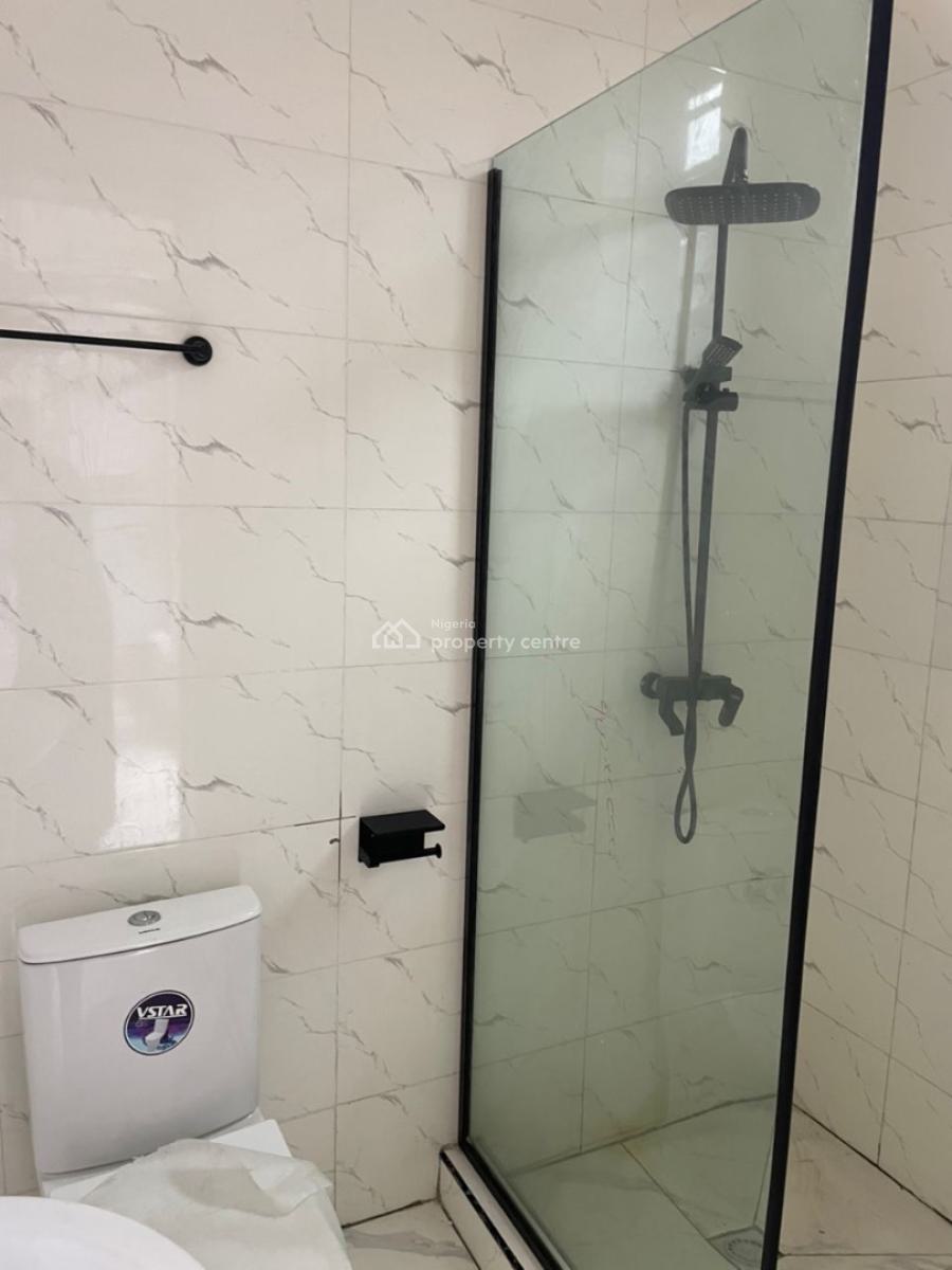 Stunning  and Well Structured 2 Bedroom Apartment, Lekki, Lagos, Block of Flats for Sale