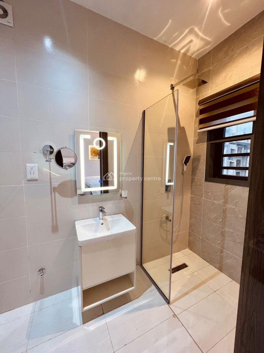 Luxury 3-bedroom Apartment, Freedom Way, Lekki Phase 1, Lekki, Lagos, Flat / Apartment Short Let