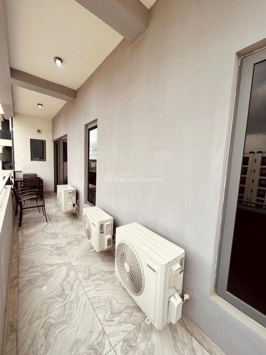 Luxury 3-bedroom Apartment, Freedom Way, Lekki Phase 1, Lekki, Lagos, Flat / Apartment Short Let