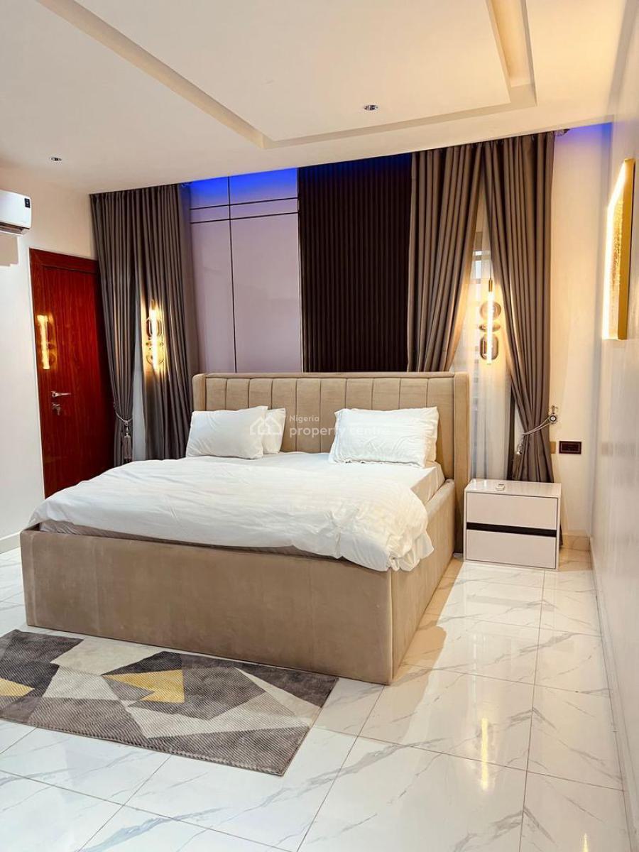 Luxury 3-bedroom Apartment, Freedom Way, Lekki Phase 1, Lekki, Lagos, Flat / Apartment Short Let