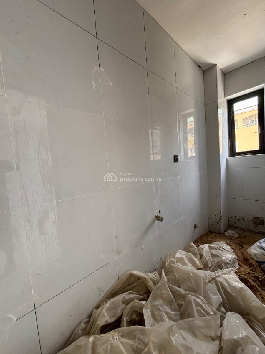 Newly Built 3 Bedroom Apartment with Bq, Freedom Way, Lekki Phase 1, Lekki, Lagos, Flat / Apartment for Sale