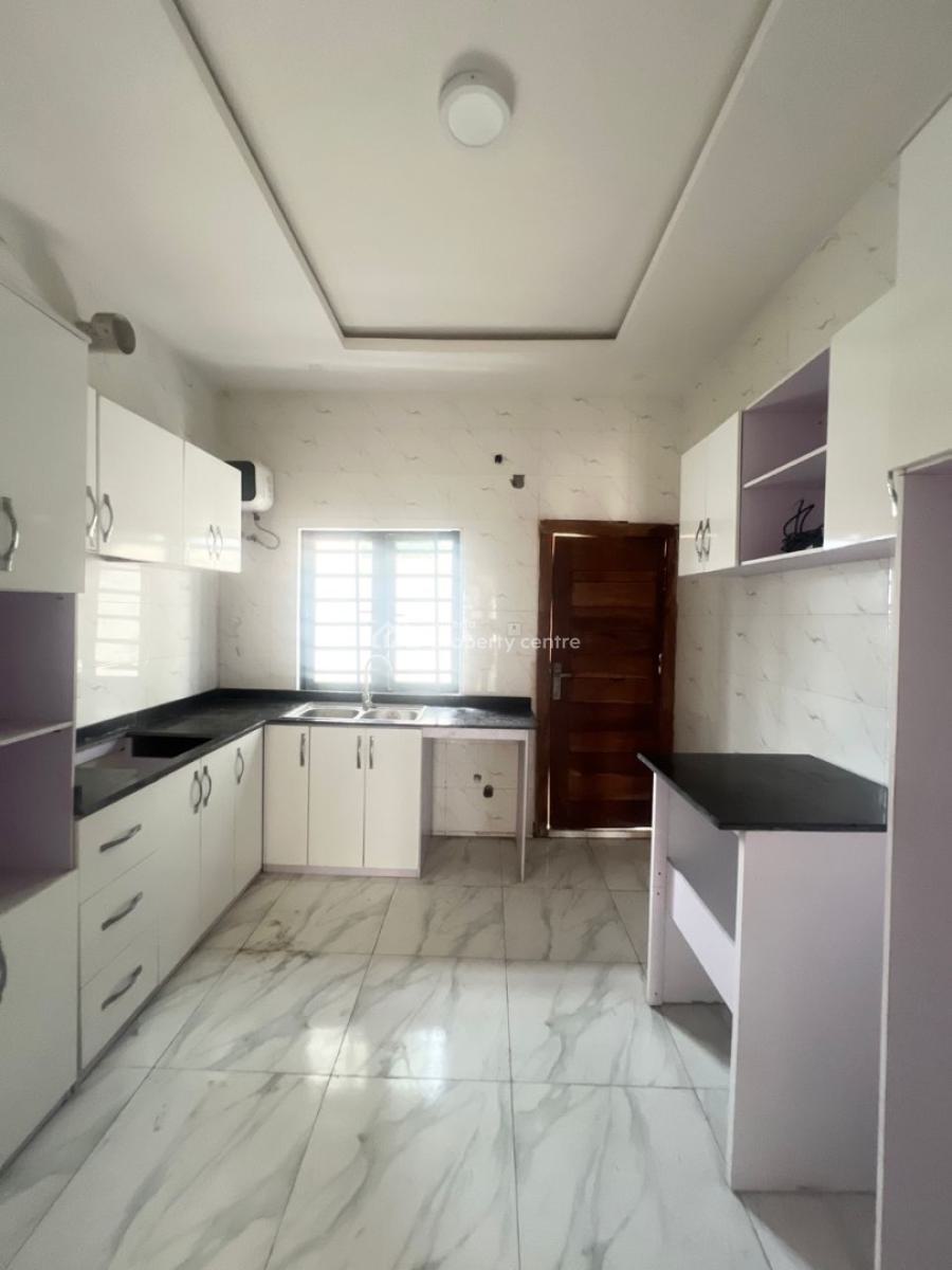 Lovely 4 Bedroom Semi Detached Duplex with Bq in a Secure Estate, Lekki Phase 2, Lekki, Lagos, Semi-detached Duplex for Sale