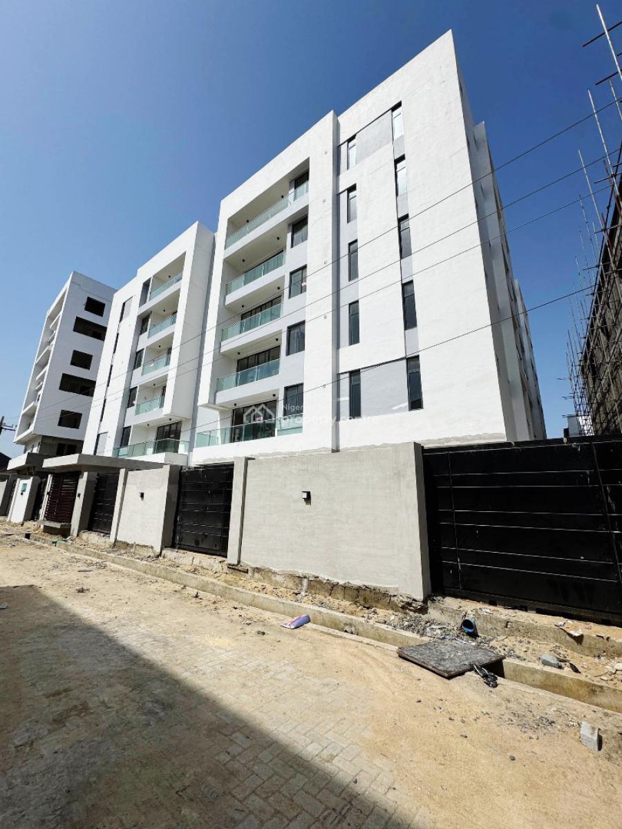 Charming  2 Bedroom Apartment with Pool, Gym & Elevator., Lekki Phase 1, Lekki, Lagos, Block of Flats for Sale