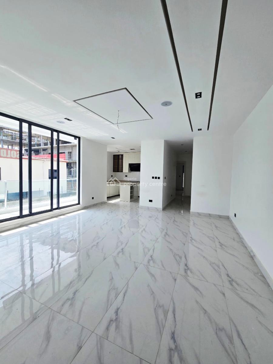 Charming  2 Bedroom Apartment with Pool, Gym & Elevator., Lekki Phase 1, Lekki, Lagos, Block of Flats for Sale