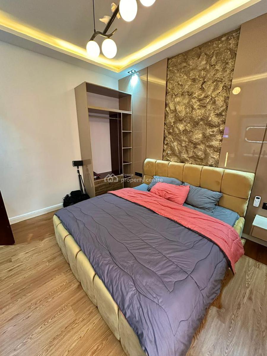 Cozy 3bedroom with Ps5, Cadogan Estate,osapa London ., Lekki, Lagos, Flat / Apartment Short Let