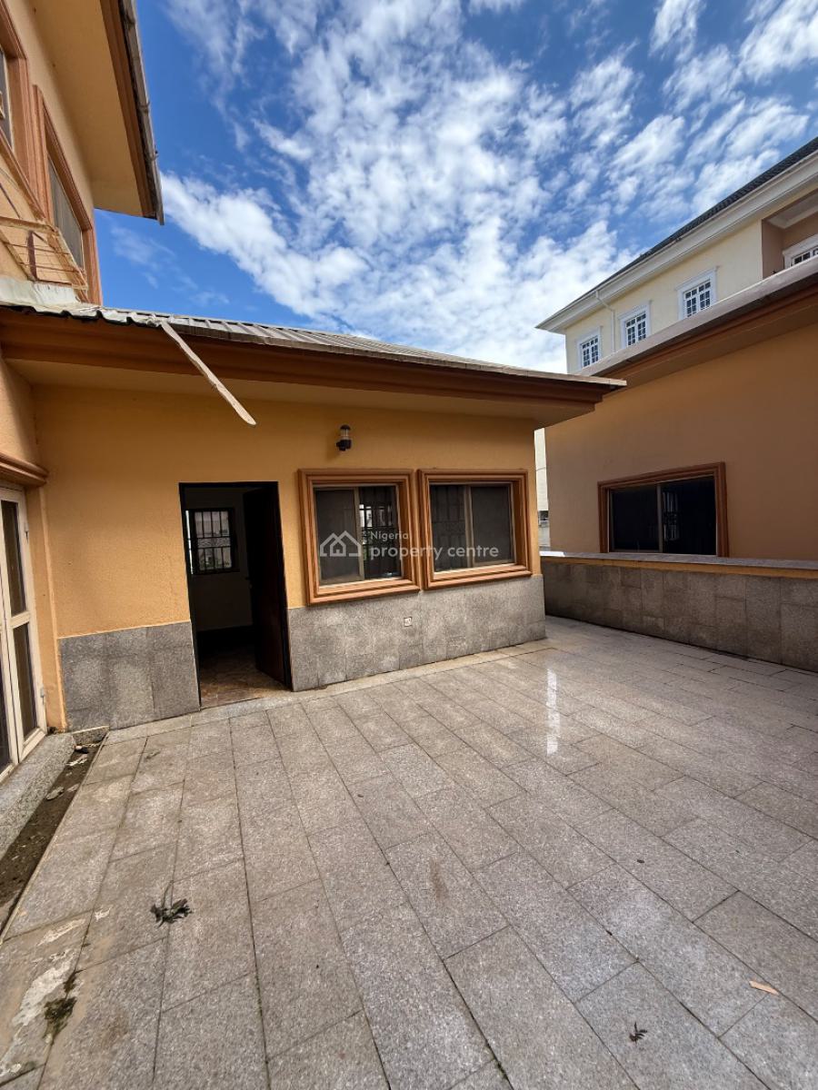 Luxurious 7 Bedroom Mansion with 3 Bedroom Guest Chalet, Maitama District, Abuja, Detached Duplex for Rent