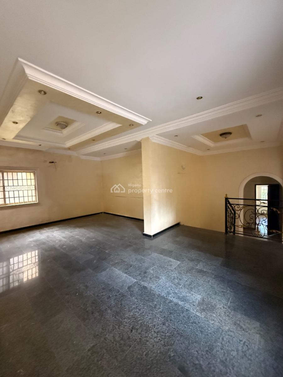 Luxurious 7 Bedroom Mansion with 3 Bedroom Guest Chalet, Maitama District, Abuja, Detached Duplex for Rent