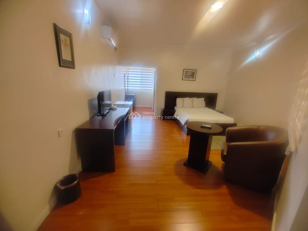 a Very Good Serviced & Furnished 1 Bedroom Flat., Wuse 2, Abuja, Mini Flat (room and Parlour) Short Let