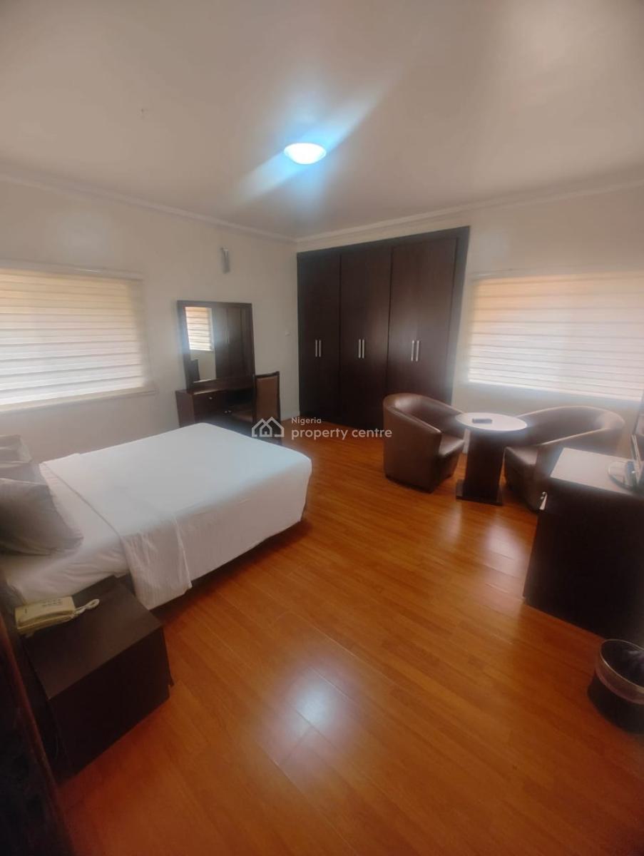 a Very Good Serviced & Furnished 1 Bedroom Flat., Wuse 2, Abuja, Mini Flat (room and Parlour) Short Let