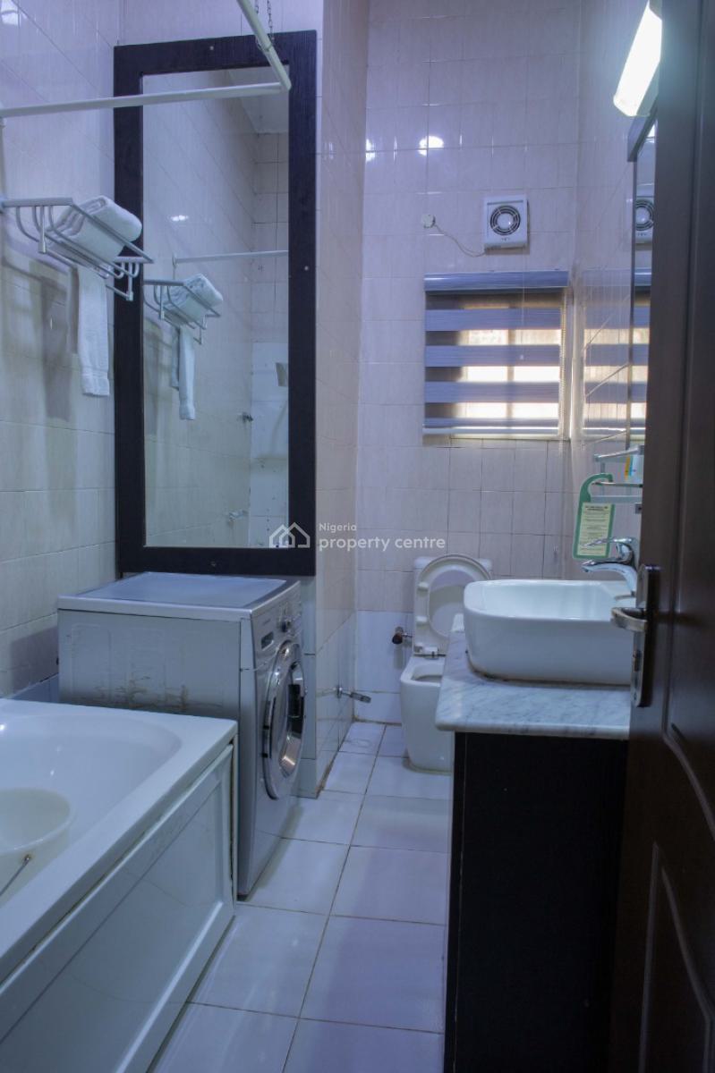 a Very Good Serviced & Furnished 1 Bedroom Flat., Wuse 2, Abuja, Mini Flat (room and Parlour) Short Let