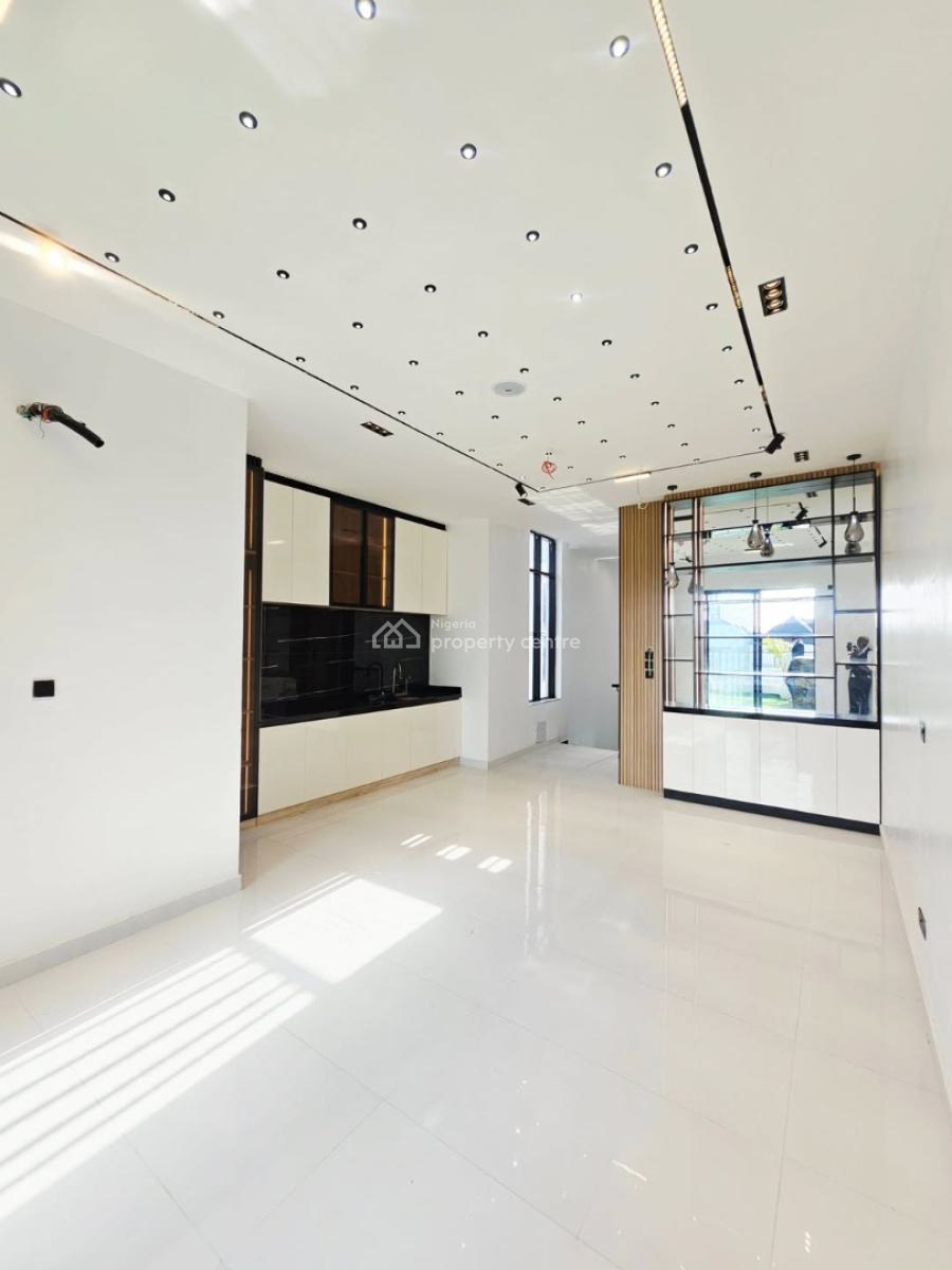 Contemporary 6-bedroom Detached Home, Chevron, Lekki, Lagos, House for Sale