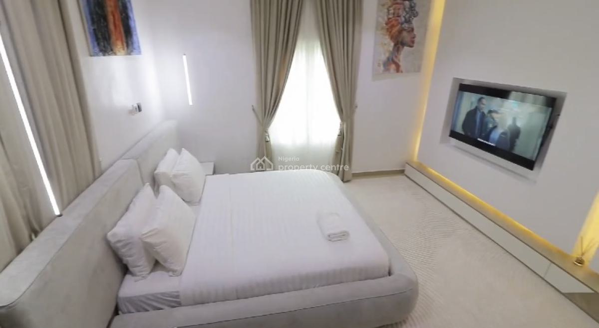 3/4 Bedroom Penthouse with Pool, Bourdillon, Ikoyi, Lagos, House Short Let