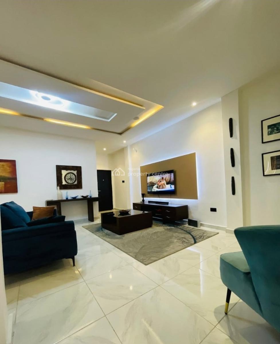 Furnished and Serviced 24/7 Power Supply 2 Bedroom En-suite Flat with, Lekki Phase 1, Lekki, Lagos, Flat / Apartment for Rent