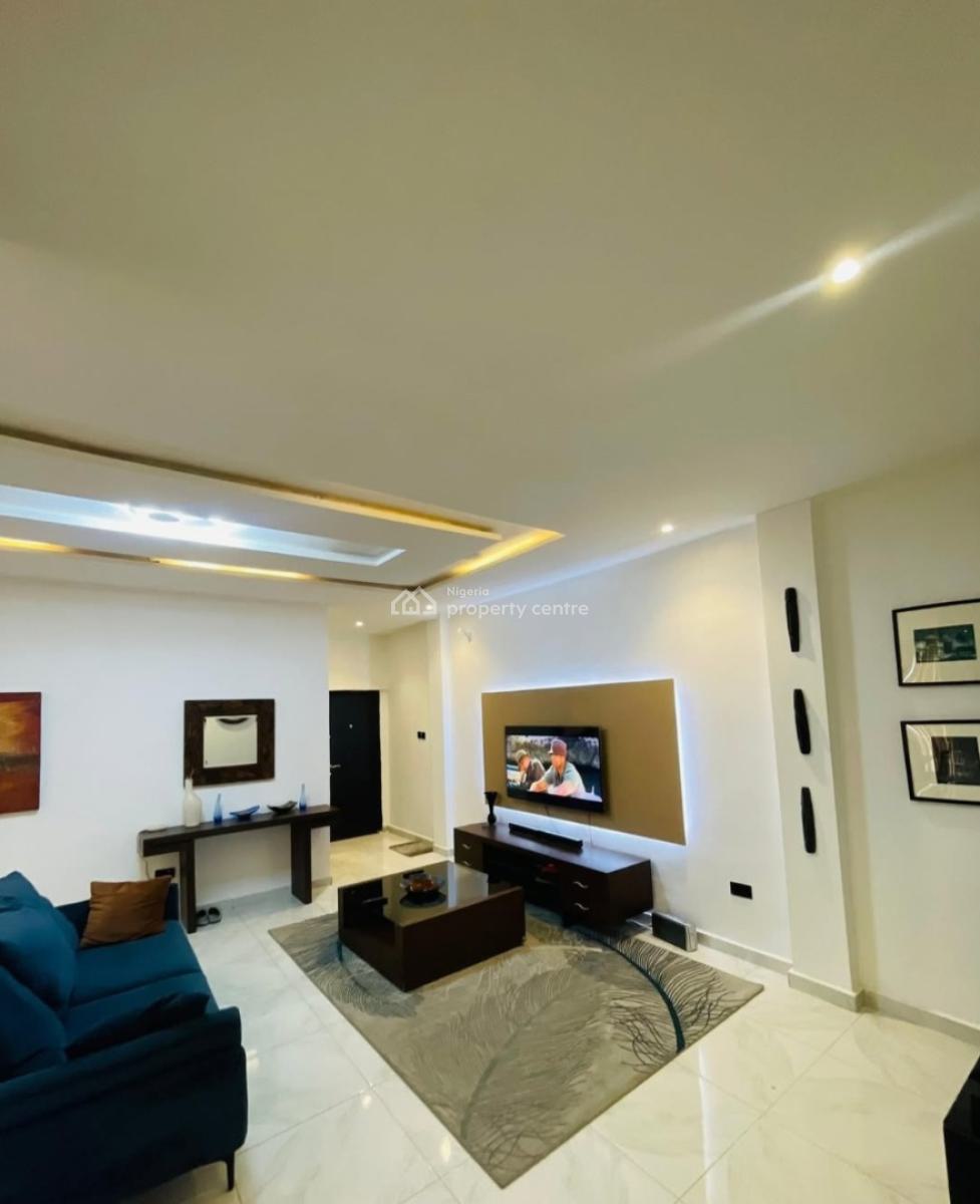 Furnished and Serviced 24/7 Power Supply 2 Bedroom En-suite Flat with, Lekki Phase 1, Lekki, Lagos, Flat / Apartment for Rent