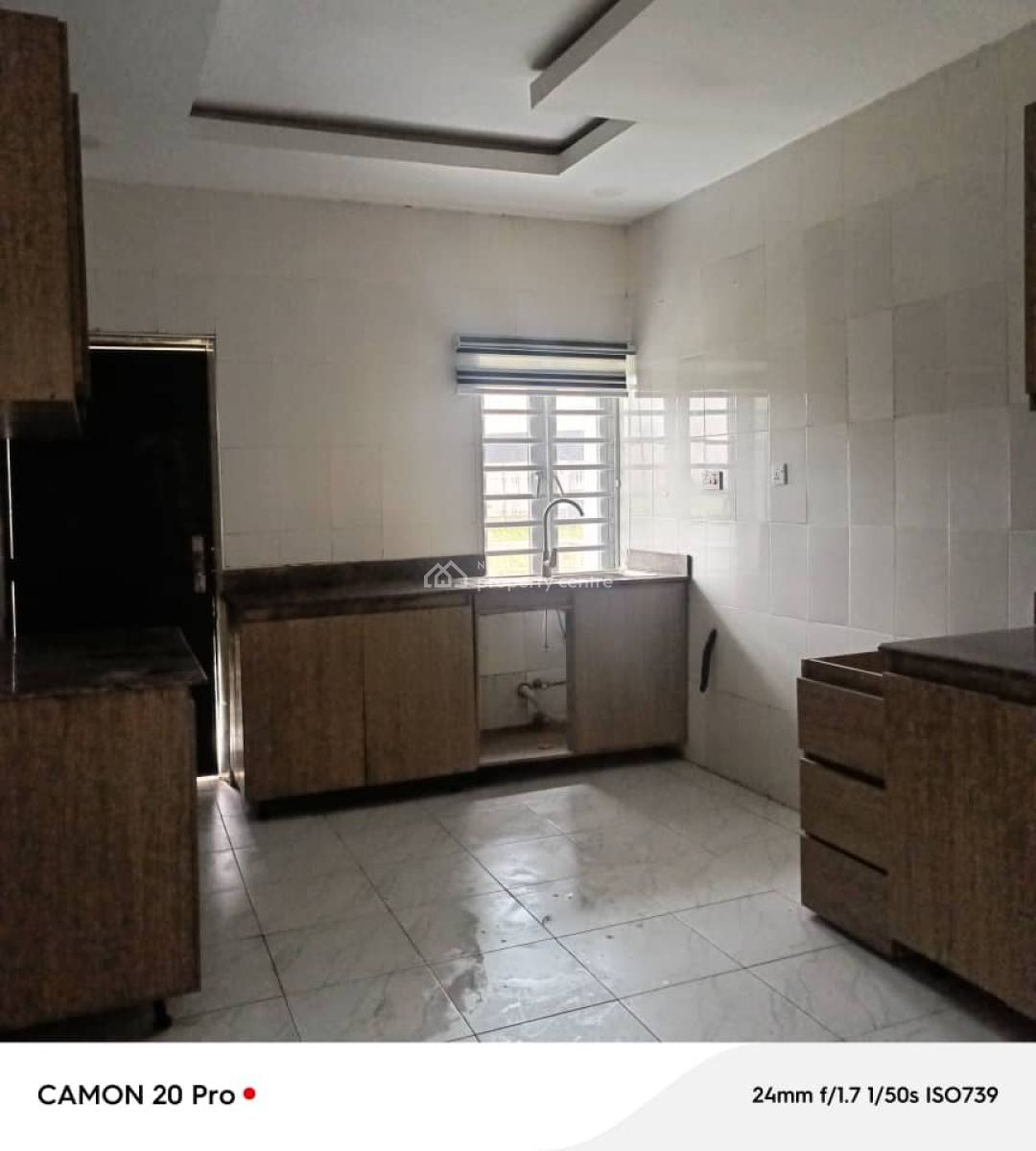 2 Bedroom Flat (upstairs), Ogidan, Sangotedo, Ajah, Lagos, Flat / Apartment for Rent