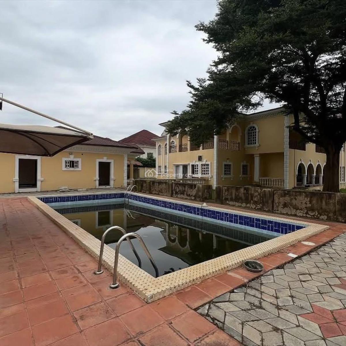 Nicely Built 7 Bedrooms Serviced Mansion+2rms Bq+2rms  Guest Chalet+po, By Jabi Lake, Jabi, Abuja, Detached Duplex for Sale