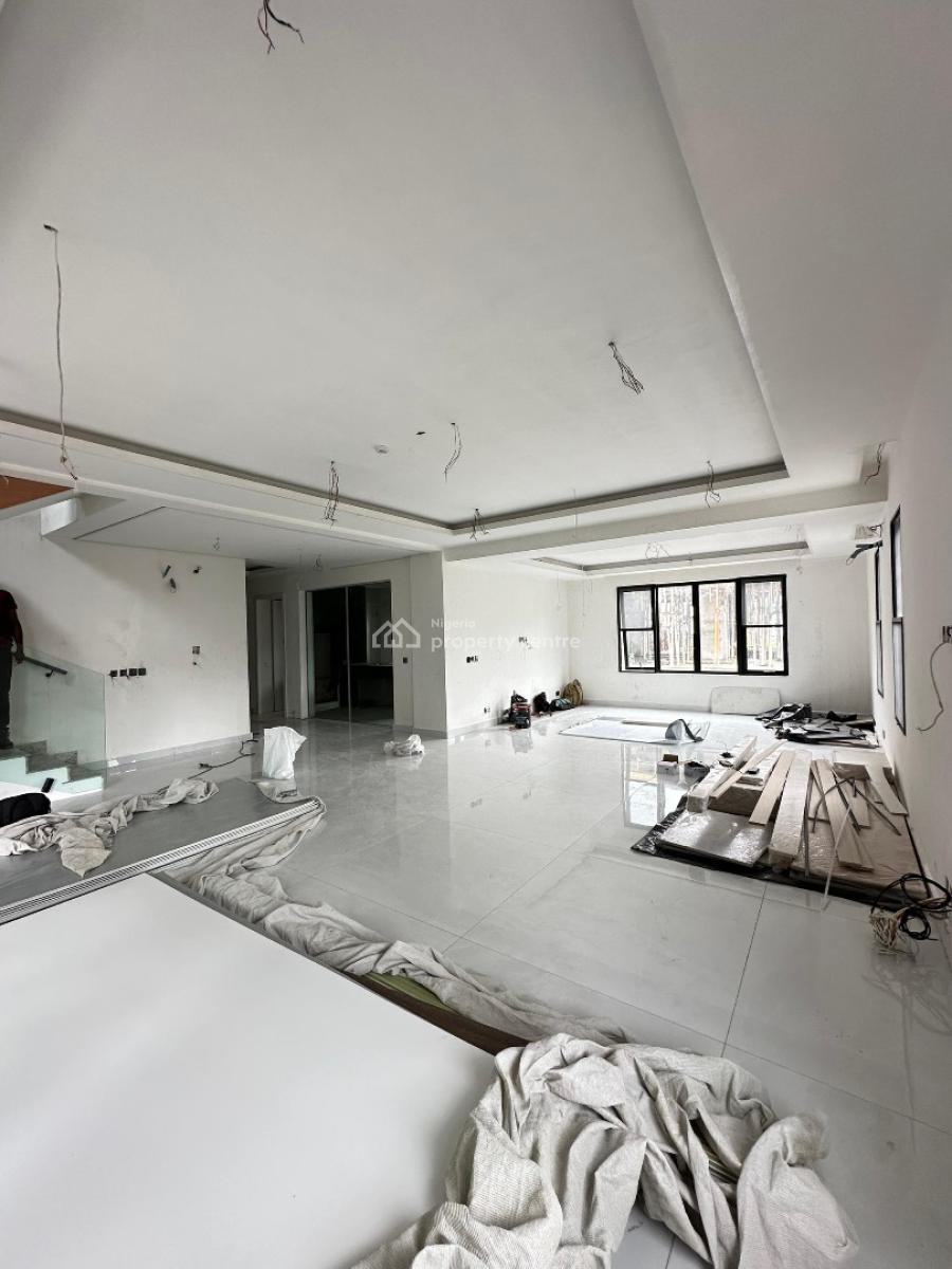 Exquisite 4 Bedroom Maisonette with a Pool,cinema Gym, Old Ikoyi, Ikoyi, Lagos, Flat / Apartment for Sale