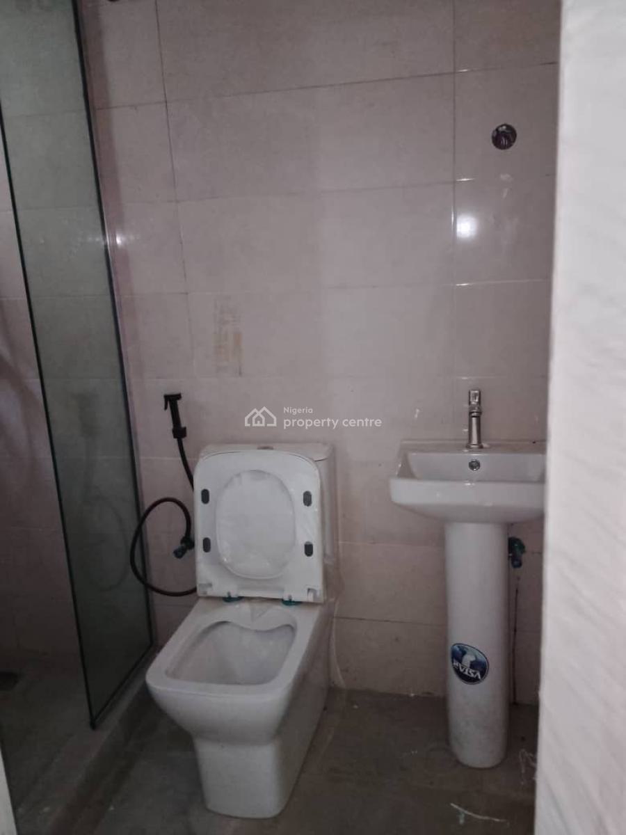 Spacious Newly Built 4 Bedroom Terraced Duplex, Ologolo, Lekki, Lagos, Terraced Duplex for Rent
