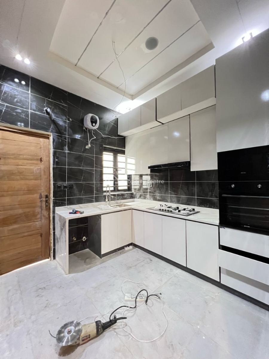 Luxurious 4 Bedroom Terraced Duplex, Ikota, Lekki, Lagos, Terraced Duplex for Sale