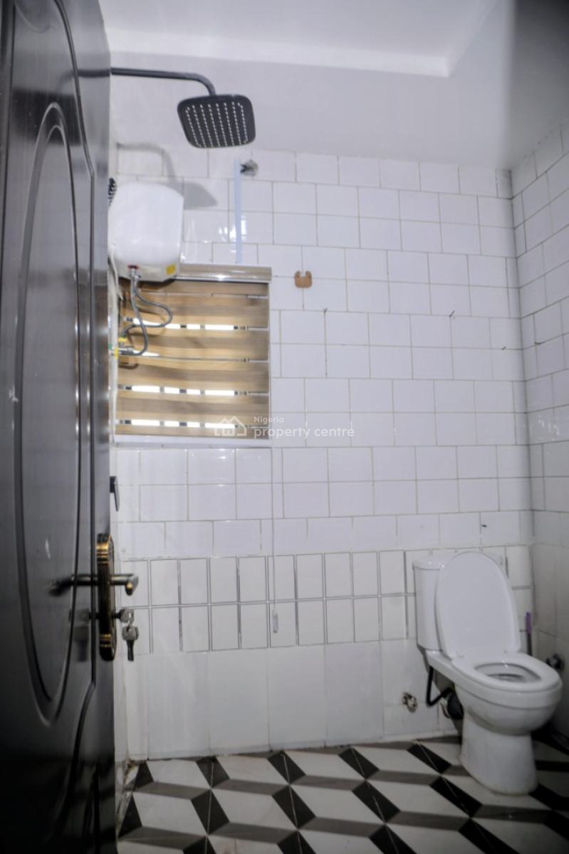 Comfy Four Bedroom Apartment, Off Bukar Goni Aji Street, Wuye, Abuja, Flat / Apartment Short Let