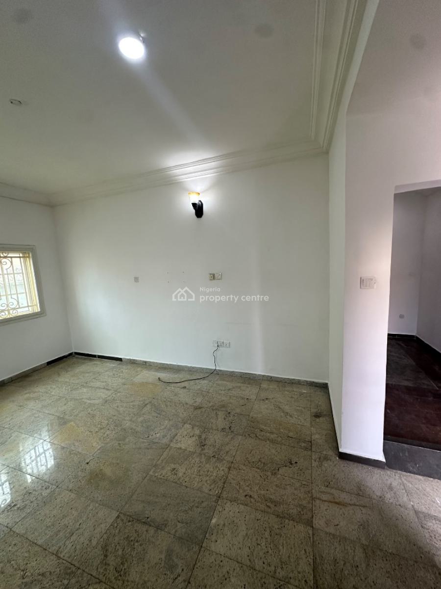Spacious 2 Bedroom Apartment, Idado Estate, Close to The Expressway, Idado, Lekki, Lagos, Flat / Apartment for Rent