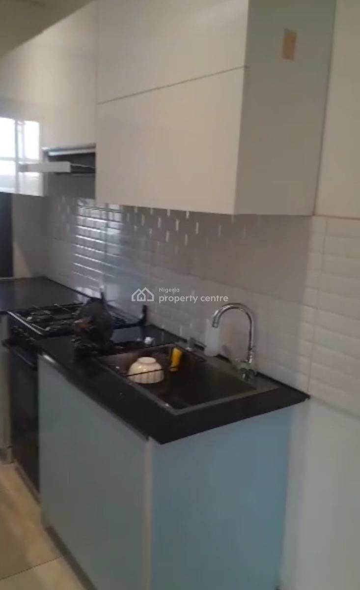 1bedroom on The 2nd Floor, Adeniyi Jones, Ikeja, Lagos, Mini Flat (room and Parlour) for Sale