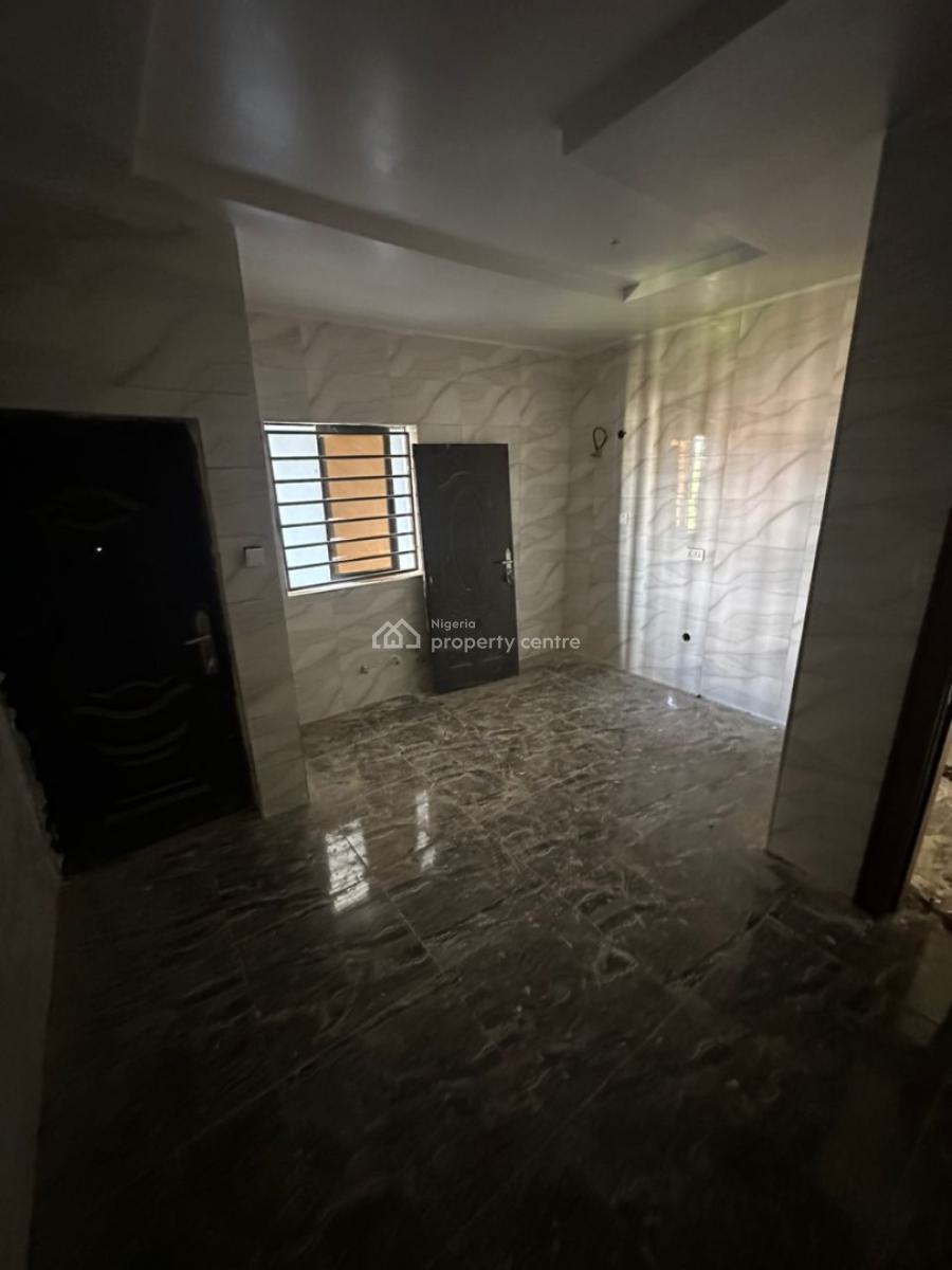 Luxury 3 Bedroom Flat, Life Camp, Abuja, Block of Flats for Sale