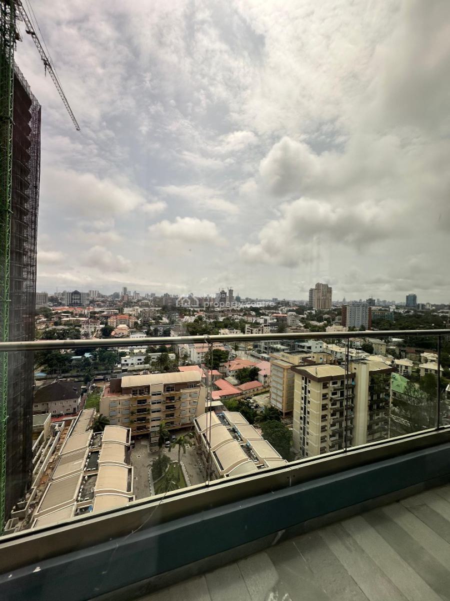 Prestigious 4 Bedroom Apartment with a Concierge , Kids Play Area, Ikoyi, Lagos, Block of Flats for Sale