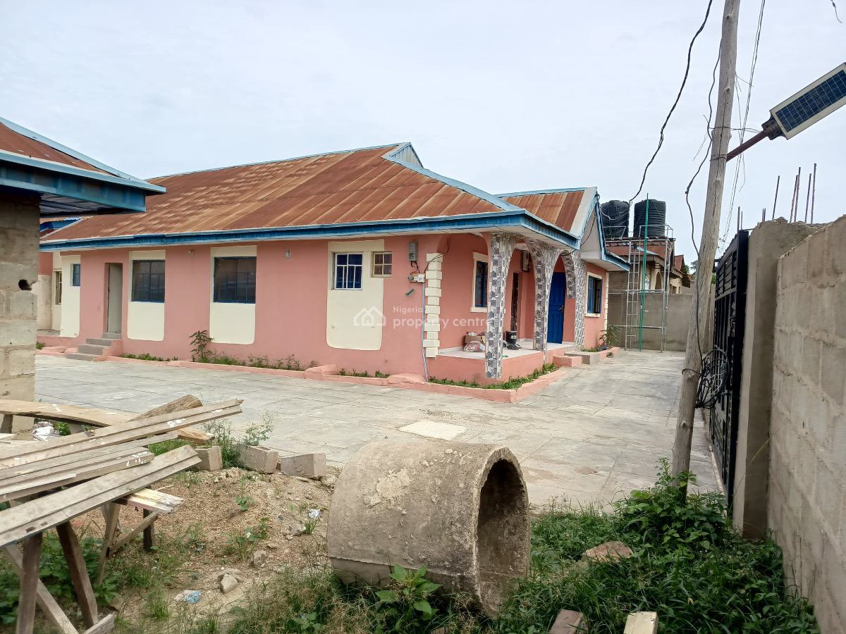 6 Nos of Room & Parlor Self Contained with Modern Facilities., Off Jankata Kuola Area, Around Motomori Villa, Kuola/elebu Axis, Ibadan, Oyo, Mini Flat (room and Parlour) for Rent